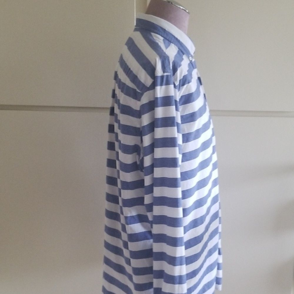Gap XXL Standard Fit,  Blue/Wht. Striped Shirt - Picture 3 of 5